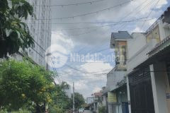 Ban nha gôp đương đăng văn bi trương tho dt 90m2 gia 5,5 ty