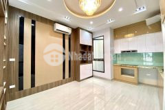 Bán gấp nhà bồ đề, ái mộ, 63m2, 7 tầng, lô góc, thang máy, gara ô tô, nhỉnh 9 tỷ