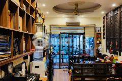 Nhỉnh 6 tỷ tặng full nội thất đẹp phố ngọc lâm 45m2, 5t, mt3.8m gara ô tô vip quận long biên