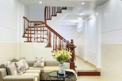 Chỉ 4.5 tỷ nhà trung kính cầu giấy 40m x 5t, nhà đẹp ở luôn