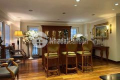 Siêu phẩm đẳng cấp võ thị sáu nhà 9 tầng thang máy ô tô tránh dừng đỗ view hồ hai bà trưng