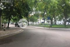 Nhà hồ 3 mẫu, đất kim cương, view hồ, 35m2, mặt tiền 10m