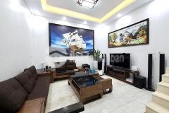 Bán nhà phố lĩnh nam phân lô quân đội, nhà rộng rẻ ở ngay, ô tô sát nhà, an ninh cực tốt 40m2x5t