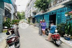 Bán nhà hẻm xe tải 6m thông phạm văn chiêu, p.14 4m x 13m, 2 tấm