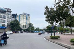 Siêu hiếm đất vàng nở hậu, sát phố, mt khủng, ô tô vào hồng tiến 170m mt14m hơn 16 tỷ.