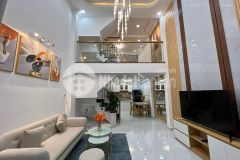 Xe hơi vào nhà bán nhà cực đẹp đường 32, 50m2 4.2x12x5 tầng, chỉ 10 tỷ