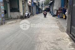 Nhỉnh 3 tỷ có nhà hxh c10m dt 5x15m ngay trung tâm q.thủ đức