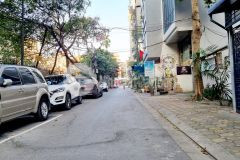 Bán gấp nhà cầu giấy ngõ 87 nguyễn phong sắc 96m2x7 tầng 23 tỷ mt 5.2m