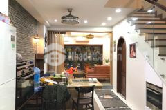 Nhà đẹp cầu diễn 70m vị trí đắc địa lô góc kinh doanh bất chấp 2 ô tô tránh chỉ 6,5 tỷ