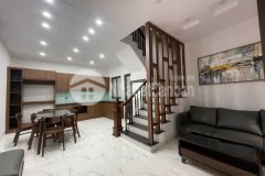 Nhà mới xây gần đường lê đức thọ nam từ liêm chỉ 4,5 tỷcăn bàn giao full nội thất liền tường
