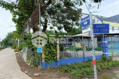 Kẹt tiền bán nhà cấp 4 ngay trung tâm xã