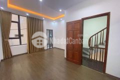 Nguyễn văn trỗi, nhà mới 5 tầng, ô tô, mt 5m, nhỉnh 5 tỷ. lh nhung 0842031326