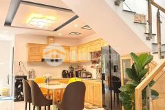 Căn nhà đường cách mạng tháng tám, q10, 75m2, giá 12 tỷ 0931399266