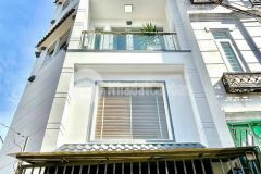 Bán nhà p8, gv, 5.3510, 1 trệt lửng 3 lầu, 5pn, giá siêu bèo