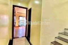 Bán nhà mới kính koong đẹp lung linh khách chỉ việc dọn về ở phố thanh nhàn, hai bà trưng, 40m2. 5 tầng chưa đến 5 tỷ.