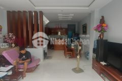 Bán nhà ngay chợ hoa cau trần thị điệu đường 61 đỗ xuân hợp dòng tiền 110m2 ngang 5 chỉ 7 tỉ 9