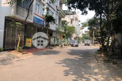 Đất đẹp đường to giá rẻ kinh doanh nhỏ giang biên