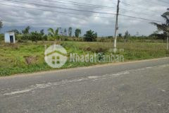 Chủ mắc nợ cần bán gấp chỉ350tr đất chơn thành ngang 10m dài 40m