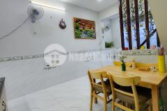 Bán nhà ở ngay kinh doanh đường kha vạn cân thủ đức,diện tích rộng 75m2,chỉ 3 tỷ 6