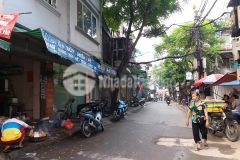 Bán nhà mặt ngõ 8 phố bùi ngọc dương, 31m2, 5.5 tỷ, kinh doanh tốt