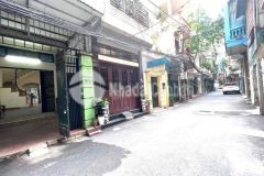 Gia chủ làm ăn phát lộc muốn chuyển ra phố bán căn ngõ hoàng văn thái thanh xuân