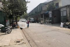 Bán đất ngọc hồi, thanh trì, 42m2 cấp 4, mt 4m, ô tô vào nhà, kinh doanh chỉ 1.95 tỷ.