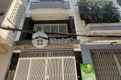 Bán nhà hxh 16 nguyễn thiện thuật p2 q3 giá 9 tỷ