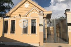 Nhà phố mái thái ngang 10m dt8 củ chi, 160m2, tặng nt xịn, gần thị trấn, nhỉnh 3 tỷ.