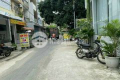 Bán nhà mặt tiền hẻm 10m thông lê đức thọ, p.15 4m x 16m, 3 tấm