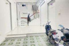 Bán nhà hẻm xe hơi quang trung, p.8 4m x 20m, 3 tấm