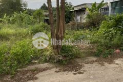 Trả nợ ngân hàng,tôi cần bán gấp 300m2 đất và 16 p.trọ trong kcn, việt hàn, kế bên chợ