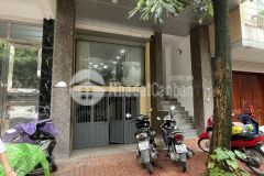 Bán tòa nhà phân lô ngõ 182 phú diễn, bắc từ liêm 70m x7t mặt tiền 5,3m đường 10m có vỉ hè rộng có t