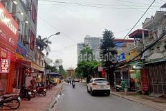 Chủ vỡ nợ ngân hàng cần bán gấp nhà mặt phố ngọc lâm vỉa hề oto tránh kinh doanh 55m2 9 tỷ