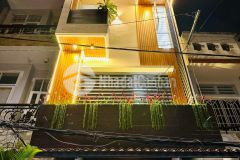 Bán gấp căn nhà phan văn năm, tân phú, hxh, mt kinh doanh, 92m2 chỉ 6 tỷ.