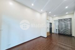 Bán gấp nhà bạch mai 43m2 6 tầng ngõ thông gần phố cực đẹp ở luôn