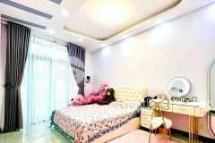 Bán gấp nhà q3 cmt8 gần ngã 6 hẻm 6m 15m ra mặt tiền 52m2 nhỉnh 5 tỷ.