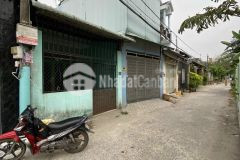 Ngộp ngân hàng bán gấp căn nhà ở xã bà điểm hóc môn tp hcm.giá 850 triệu.