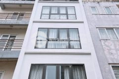 Bán nhà lạc long quân 6 tầng mặt tiền 4m view hồ tây