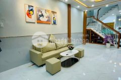 Bán gấp nhà đường ni sư huỳnh liên, phường 10, tân bình, 4x15m, 1 trệt 1 lửng 3 lầu. giá 5.5 tỷ