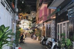 Bán nhà hẻm 4m cmt8, tân bình, 2 tầng, 4.6x9.5, giá chỉ 4.2 tỷ