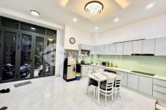 Bán nhà hoàng hoa thám, quận tân bình, 4 tầng, 63m2, giá chỉ 6.4 tỷ tl