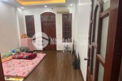 Bán nhà phân lô phố nguyễn khánh toàn, ô tô đỗ, nhà đẹp, ở ngay, tặng nội thất, giá 6.8 tỷ