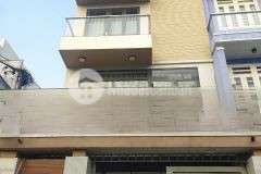 Ban nha măt tiên quân 12 gân ha huy giap 72m2 5 tâng. chi 6 ty 200tr