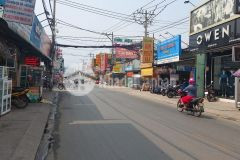 Bán nhà bình thành, 98.6 m2 cấp tiện xây mới gần chợ tiện kinh doanh