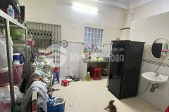 Bán nhà hẻm xe tải gần ngã tư 4 xã, 76 mét chỉ nhỉnh 4 tỷ.