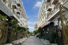 Bán nhà 3 lầu kdc lộc vừng, quốc lộ 13, hbp, dt 58 m2, giá 8.3 tỷ