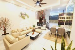 Bán nhà trung hòa 34m2 4 tầng 4.5m mặt tiền, giá tốt 5,45 tỷ nhà đẹp, để lại nội thất