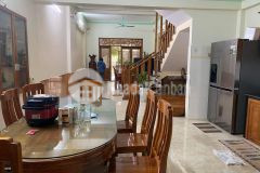 Nhà 3 tầng ngay trường tiểu học quảng thắng