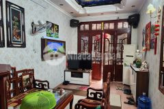 Bán nhà riêng minh khai, ô tô, dt 30 m2 4t, giá chào 2 tỷ 8, lh 0984417892.
