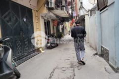 Bán nhà giảng võ 43m2. mt 4m ngõ thông kinh doanh 5.65 tỷ